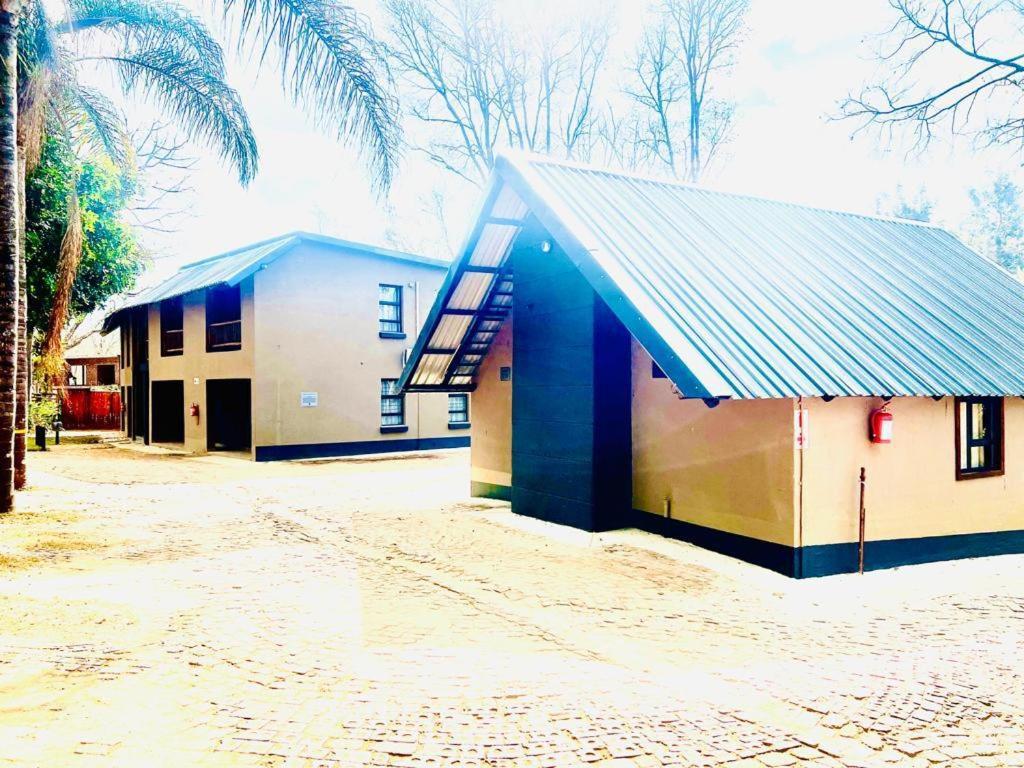 Ndalo Lodge Mbombela Exterior foto